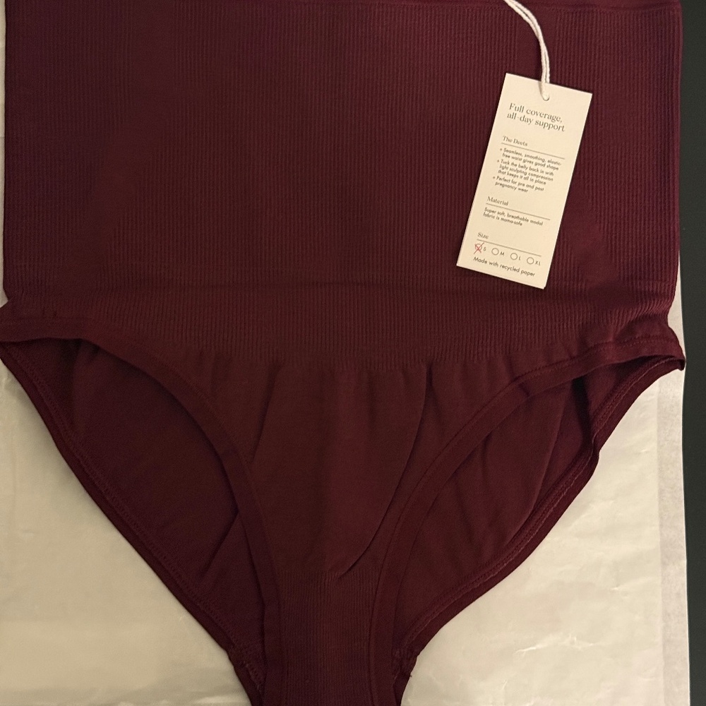 Hatch - The Seamless Belly Brief